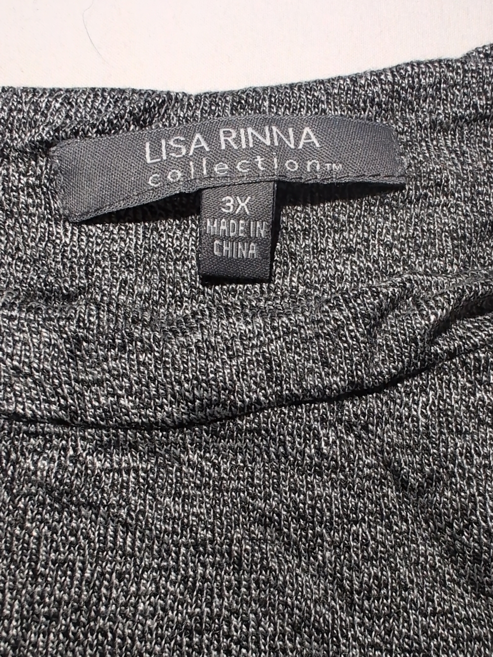 Lisa Rinna Collection Gray Cold-Shoulder Tank Top - Picture 2 of 4